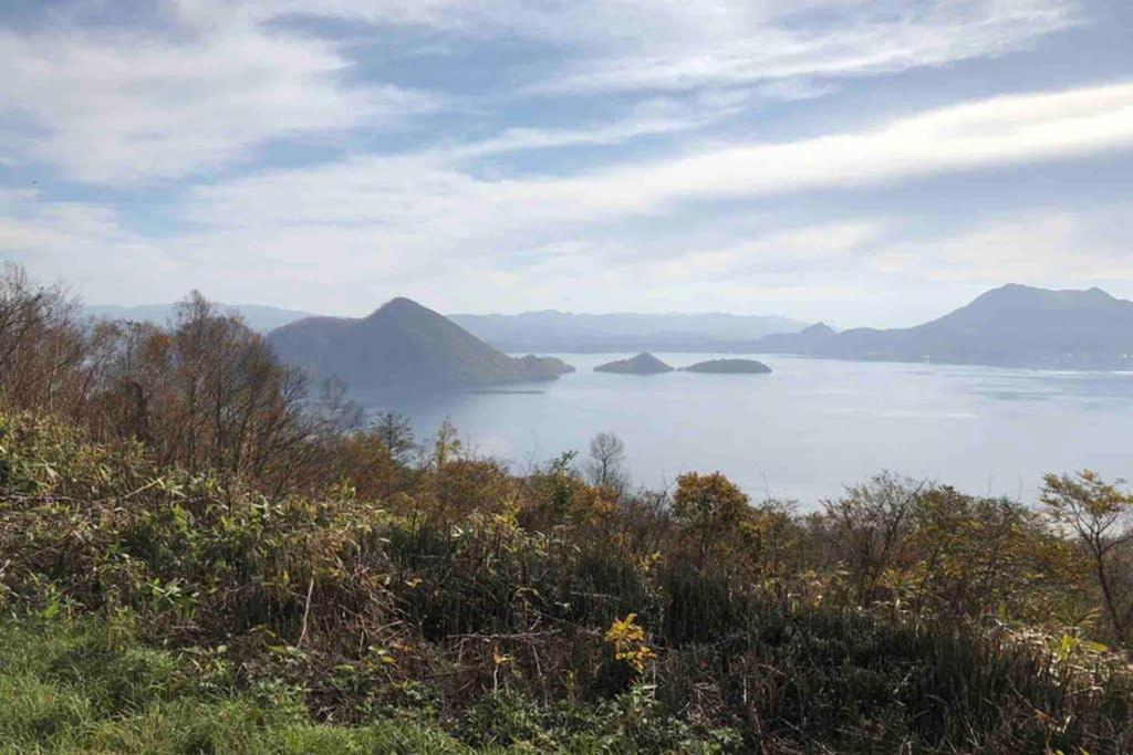 Manyi'S Onsen House 天然温泉マンイの湯 Villa Shiraoi Buitenkant foto